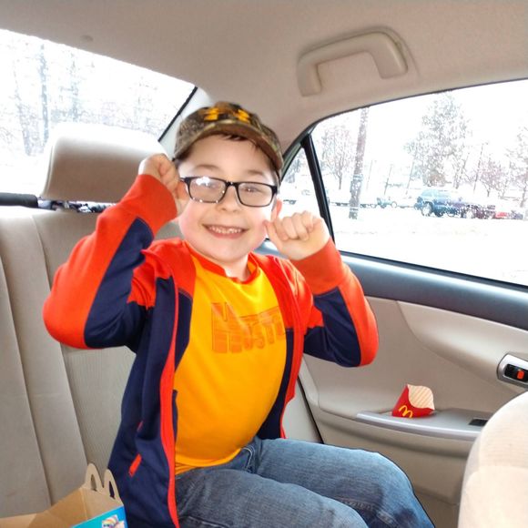 Meet your Posher, Suzanne - Picture 1 of 3